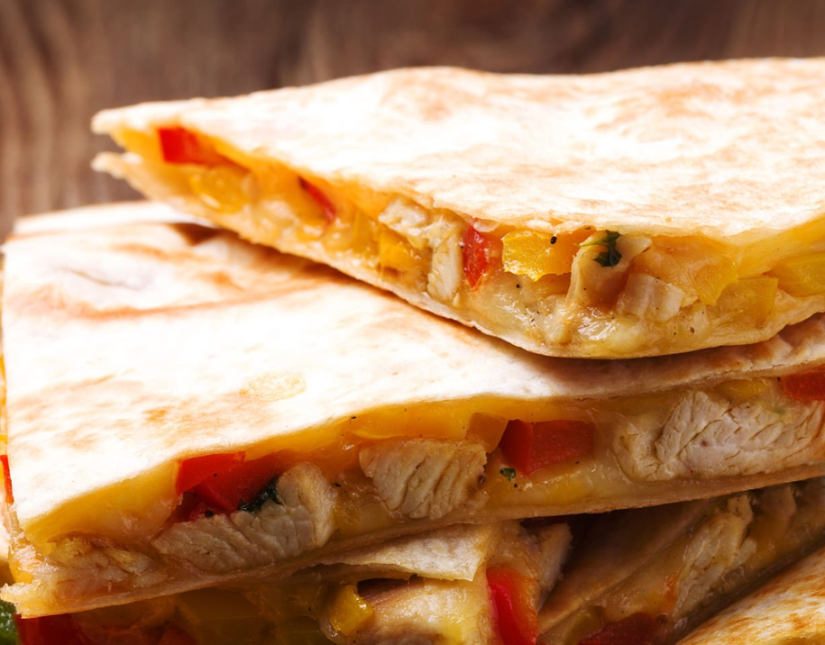 CHICKEN QUESEDILLA